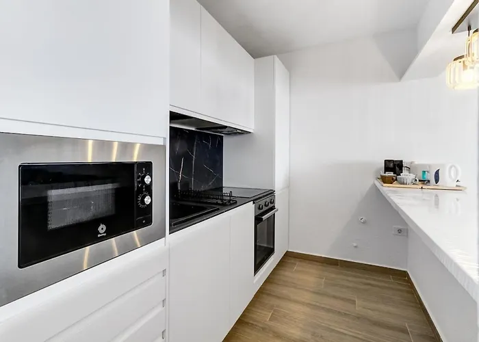 Le Cecilia * Puerto de Santiago