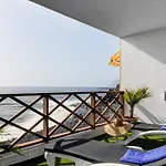 Le Cecilia * Puerto de Santiago (Tenerife)