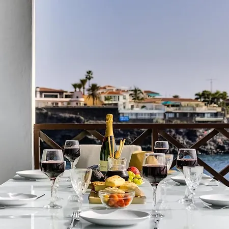 Le Cécilia * Puerto de Santiago (Tenerife)