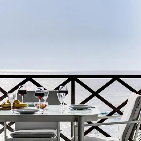 Le Cecilia * Puerto de Santiago (Tenerife)