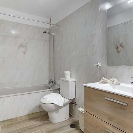 Le Cecilia Apartment