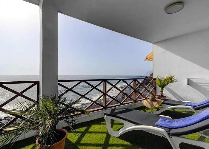 Le Cecilia Puerto de Santiago (Tenerife)