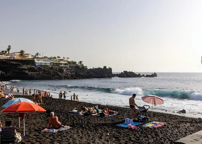 Le Cecilia * Puerto de Santiago (Tenerife)
